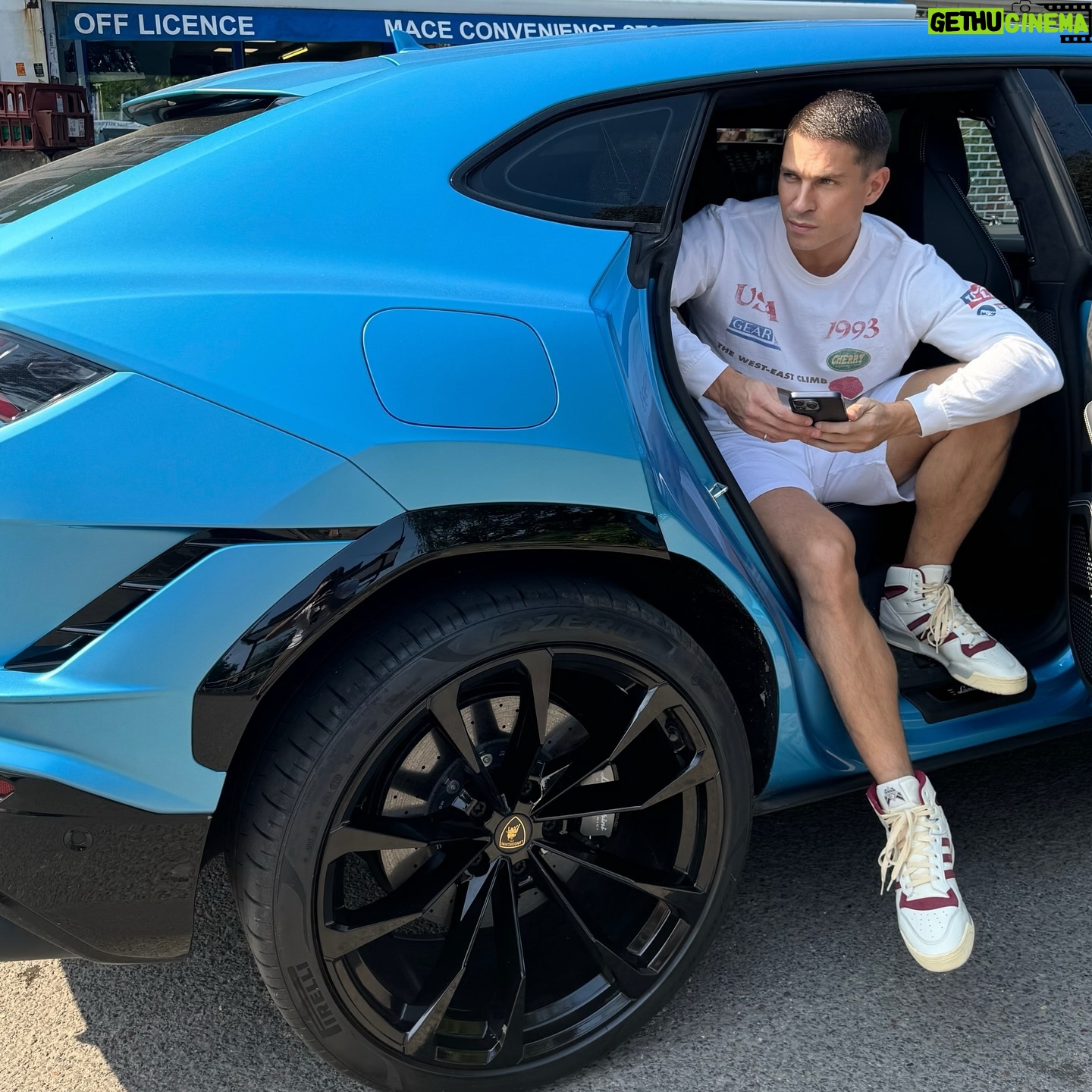 Joey Essex - 3 Likes - Pull up ya socks and stand up tall 🪼💠🌐