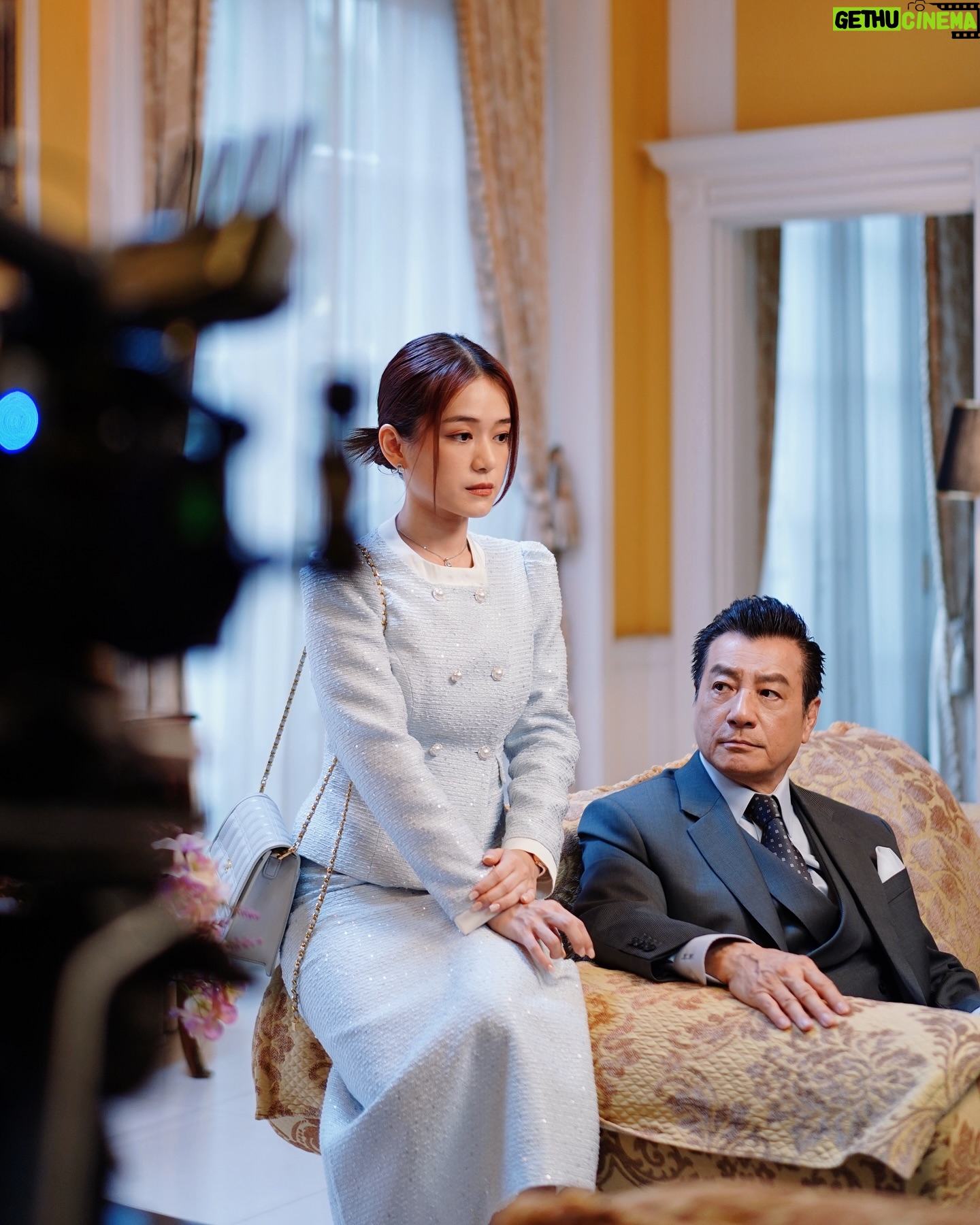 Joey Leong - 10.6K Likes - Clara os:
希望一張開眼 就能看見如圖健康帥氣的爹地
爹地能否醒過來?為他集氣⋯
此刻9:30PM #名門 AEC頻道306 播出
#AstroGo #AstroOnDemand 隨時收看
#TheGreatResonance #Clara李靖慧
#JoeyLeongxTheGreatResonance #名门
#AstroOriginals #Astro中文原创电视剧
