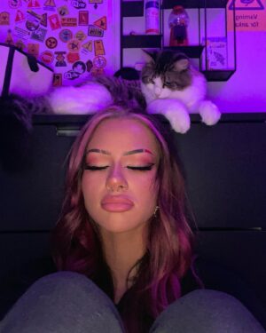 Johanna Ottosson Instagram - Me n my cat