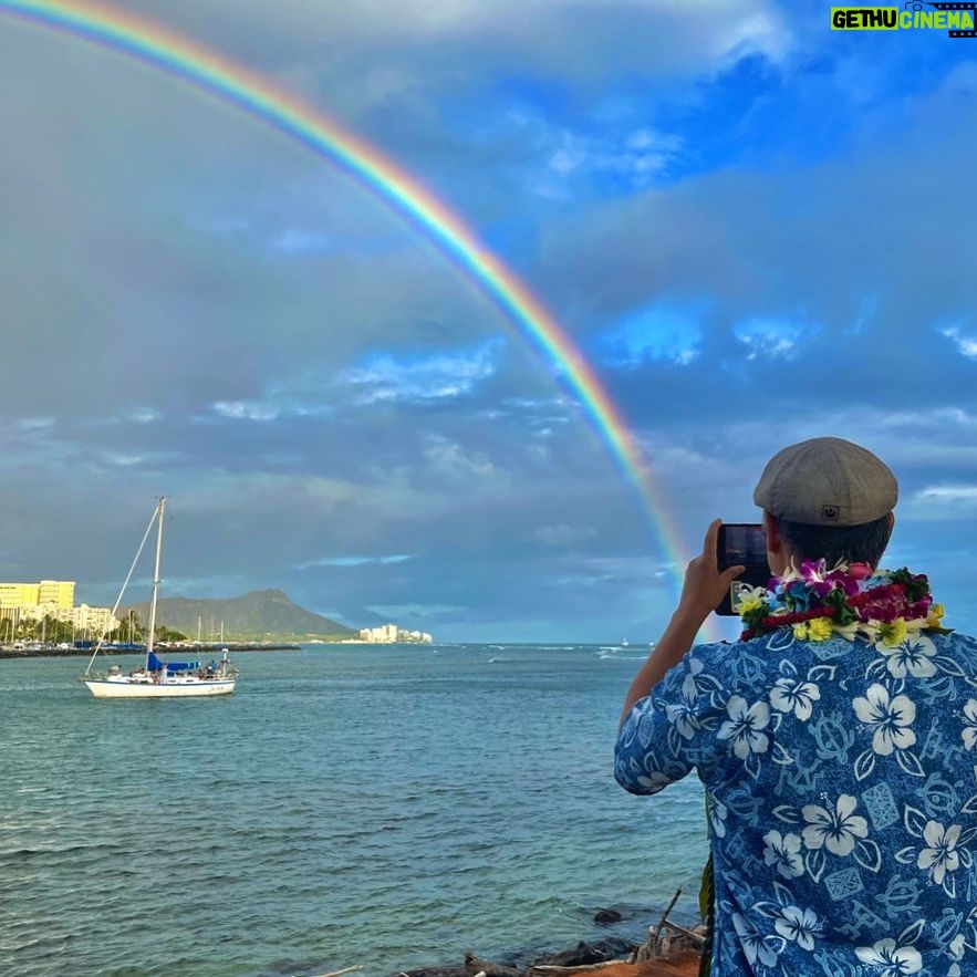John Daub - 1.4K Likes - Aloha from the Rainbow State of Hawaii, a picture of me taking a picture of a full rainbow that crossed over Honolulu! Whaaaat?!? One end in the Pacific, one in the city. Wonderful final full day. *Thank you for the photo Tomoko ٩(^‿^)۶