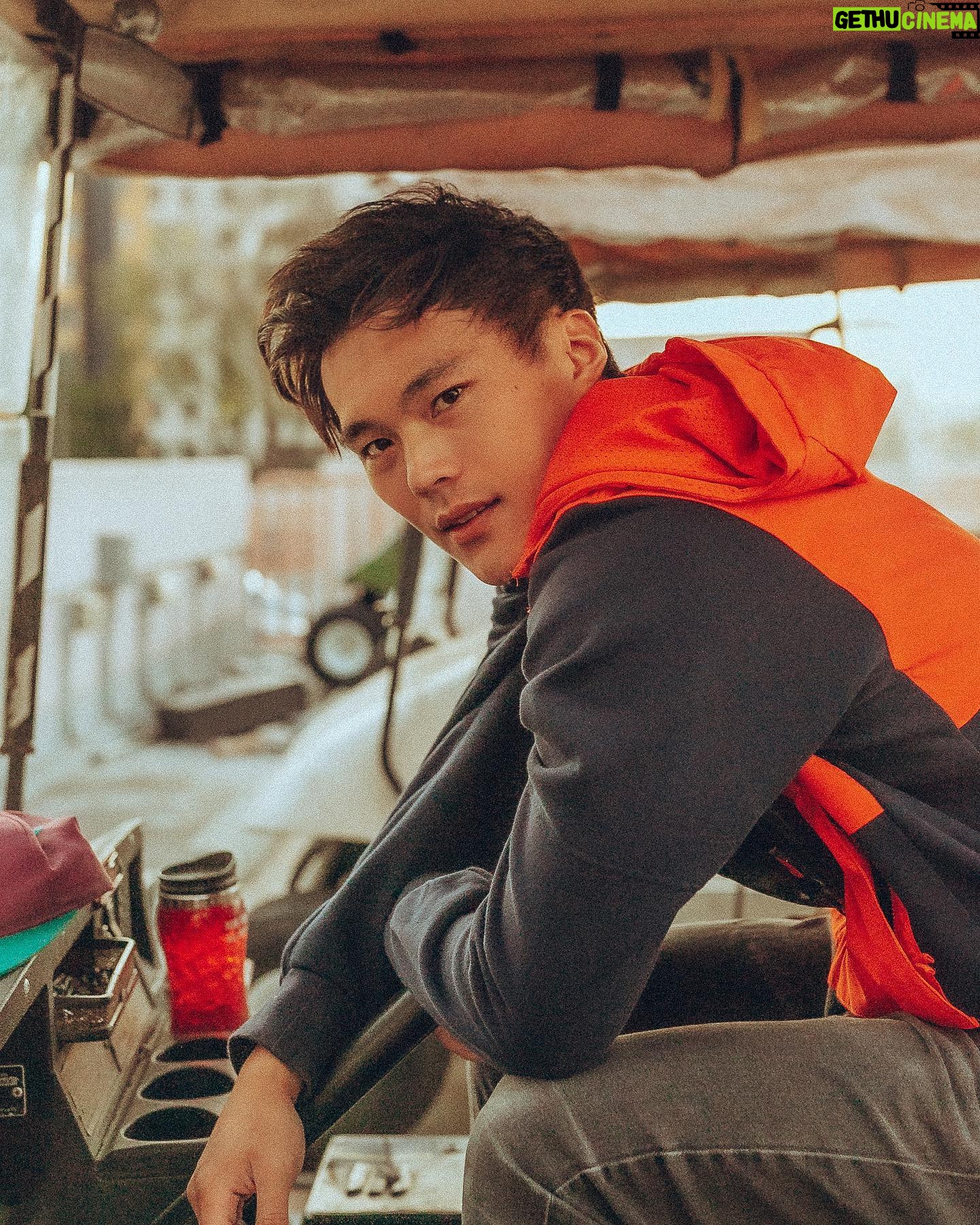 John Harlan Kim - 4.2K Likes -