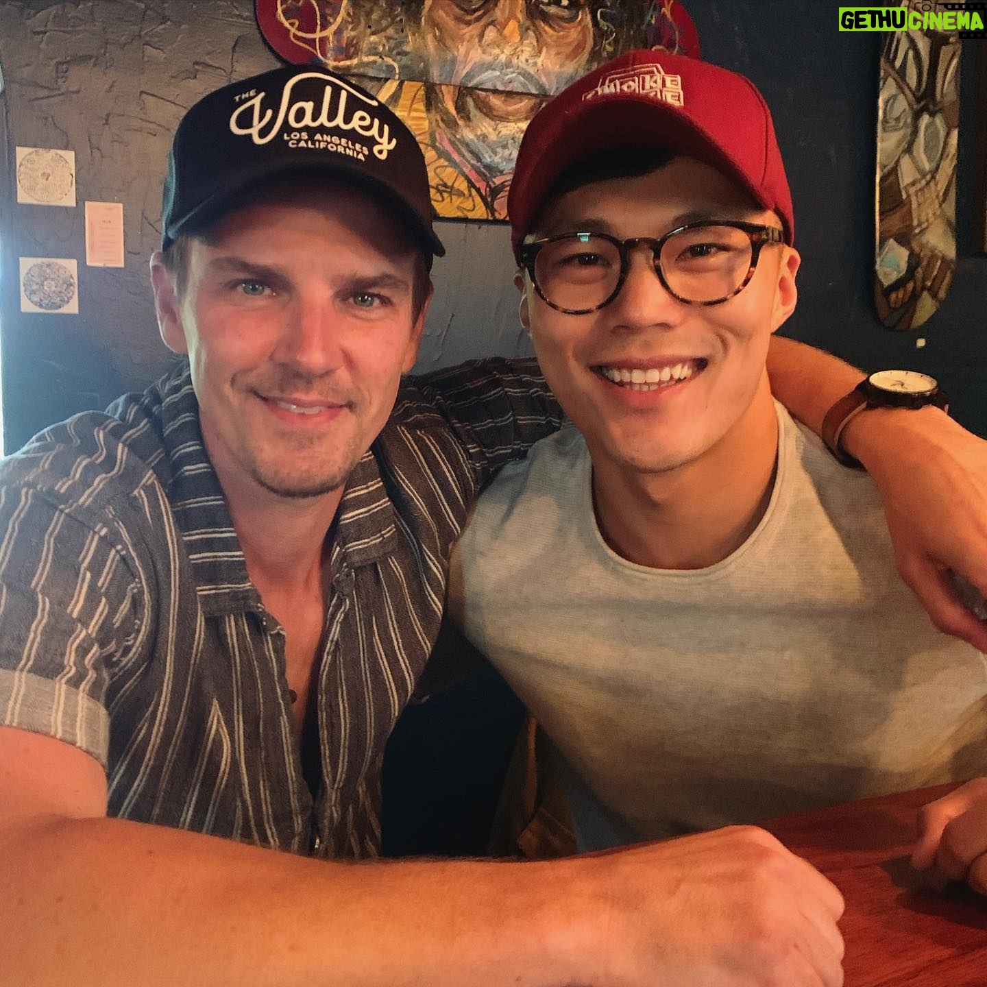 John Harlan Kim - 3.9K Likes - Top bloke, @christiankane1, made sure I had the carpet rolled out the moment I got to Canada. Thanks to the legends, @rileysmithofficial and @ashlirobson, for being such welcoming & stellar tour guides! Iām having an absolute blast in the #Couve
šØš¦šØš¦šØš¦