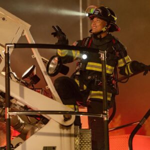 John Harlan Kim Instagram - Peace out, lovers and friends? Whatever happens tonight, the @911onfox fandom will always have my heart! 👨🏻‍🚒✌️🤓