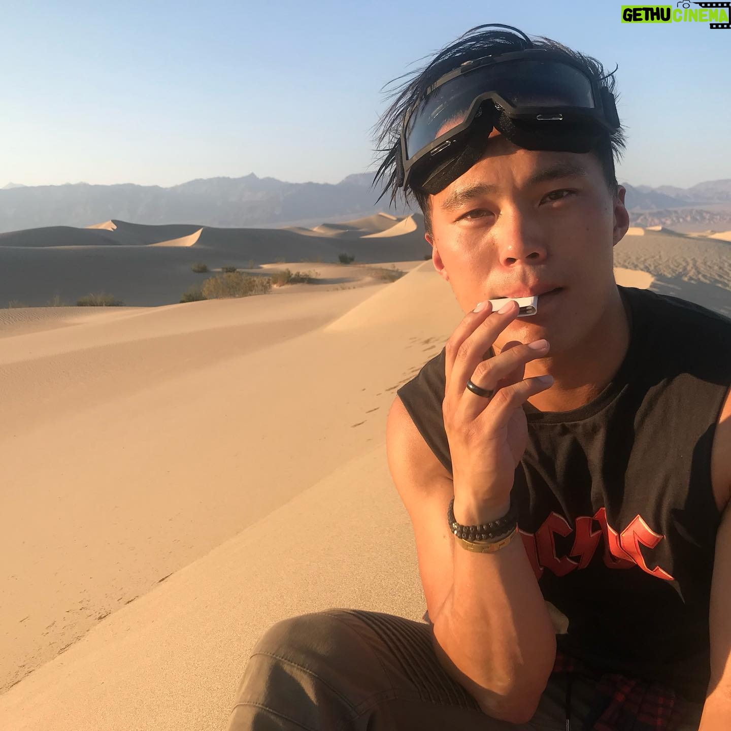John Harlan Kim - 4.1K Likes - Well, I didnāt die. Itās been a fun decade. I ate copious amounts of frozen yoghurt. I moved countries. Many awkward silences were had. My mother still loves me, at least thatās what she says publicly. I lived strictly by the sacred millennial proverb, āLive. Love. Guffaw.ā And boy, did I guffaw these past ten years... Not bad for a kid who used to walk the streets of Australia pretending he was a private detective and that everyone else was a serial murderer. Catch all you legends next decade, x š¤