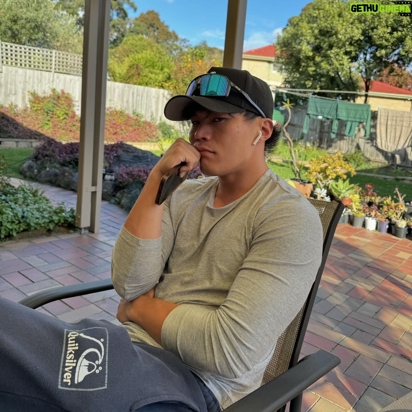 John Harlan Kim - 4.1K Likes - Being raised in a single parent-single child household should have meant zero competition for love but my mother is honestly more proud of her garden than she is of me and I think itās because I was a goth in high school. She also is not a fan of my new Asian mullet.*
*this is a joke. Me Mum loves me. Iām an absolute legend.