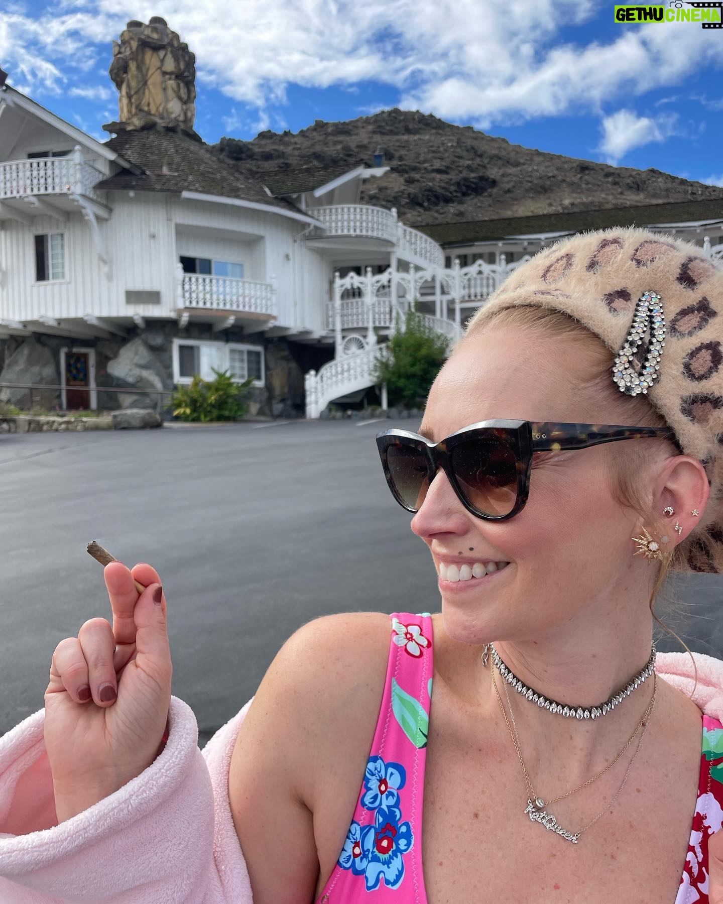Jon Gabrus - 4.7K Likes - This bitch is forty one!