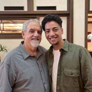 Jon Landau Instagram - Duane, who plays Rotxo (one of the Metkayina clan members), stopped by Park Road Post today where I got to show him on the big screen some of his scenes from #AvatarTheWayOfWater. Watching his reaction to what was up on the 3D screen was priceless.