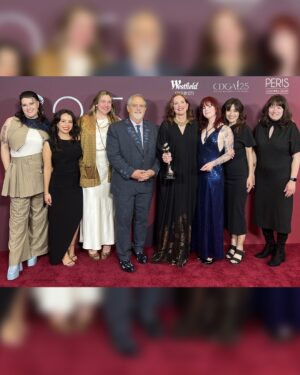 Jon Landau Instagram - It was an incredible evening at the Costume Designers Guild Awards celebrating @debscottcostumes who received the Career Achievement Award for her iconic work on countless projects including Avatar and Titanic.

Congrats Deb on this well deserved honor. And thank you to @flofoxworthy and @wetaworkshop who created my woodsprite-inspired suit.