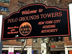 Jon Miller Instagram - SWIPE⬅️ Made a pilgrimage to the birthplace of the @sfgiants yesterday. The Polo Grounds in Harlem. Today, the Giants begin the 2023 season just across the #harlemriver from where the #pologrounds used to be, #yankeestadium . #happynewyear🎉 #yayarea #yaaasss #superchill ************************************************************
#sfgiants #sfgigantes #yankeestadium #yankees #thecatch #shotheardroundtheworld #miracleofcoogansbluff #pologrounds #pologroundstowers #williemays #nygiants #jets #bobbythomson #williemaysdrive #williemaysplace