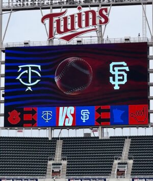 Jon Miller Instagram - SWIPE⬅️ Target Field in downtown Minneapolis from my room at the @sfgiants team hotel @fsminneapolis . This afternoon, it’s the Giants v Twins at 4:40p, PDT. On the radio @knbr 📻, and tv @nbcsauthentic 📺. Cool statues of Hall of Famers @rodcarew_29 and #harmonkillebrew when you enter the yard from downtown. @baseballhall ************************************************************#roadtrippers #yayarea #yaaasss #minnesotatwins #sfgiants #sfgigantes #targetfield #thecitybeautiful #marytylermoore #mightymississippi