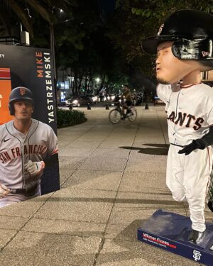 Jon Miller Instagram - SWIPE⬅️ The #sfgiants v #sdpadres in Mexico City today, 1st pitch at 3:05p, PDT. The first MLB regular season game in #mexicocity🇲🇽 . #yaaasss #superchill #yayarea 
I discovered life size bobble head installations of Giants and Padres players promoting the 2 game series all over the city. #knbr #nbcsportsbayarea ⚾️(shot w/ my iPhone 14 Pro Max in Mexico City while traveling on the subway, @metro_esca yesterday).⚾️************************************************************* @banorte_mx @hyattregencymexico @hyattregency @sfgiants @padres @mlbmexico @sfgigantes @vhon.taco