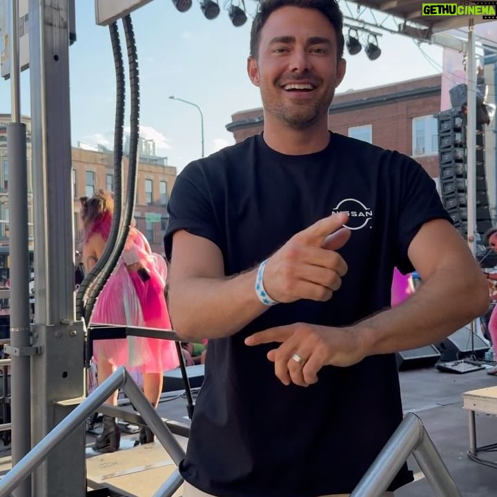 Jonathan Bennett - 10.1K Likes - Market Days Moments with @nissanusa today in Chicago. So proud to be a #NissanPartner because in a year where a lot of others put Pride in the backseat, Nissan has continuously shown up for our LGBTQ community, sponsoring events all year long, and truly showing yet again what it means to be #partnersofprogress. I had so much fun meeting you all today at our activation and at the Nissan Partners of Progress Stage. #Nissan #MarketDays