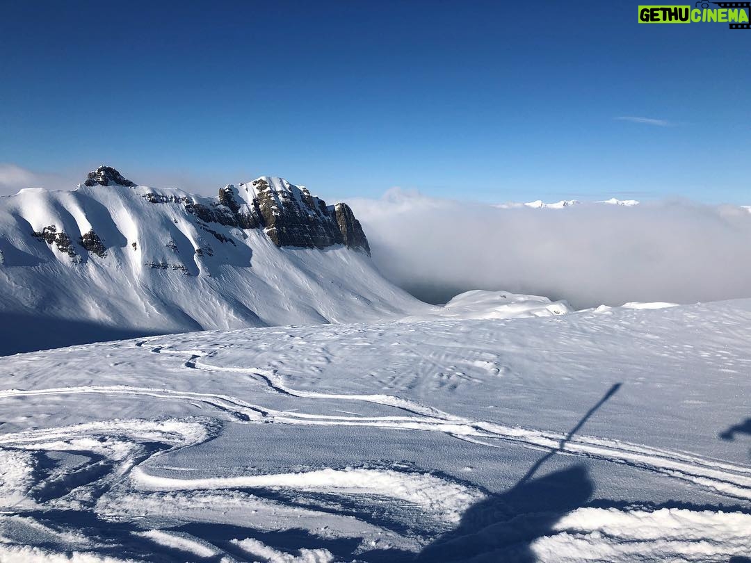 Jono Grant - 1.7K Likes - Life above the clouds today #naturalbeauty #skiing #scenery #France