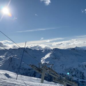 Jono Grant Instagram - End of a wonderful week in @les3vallees_officiel.

The perfect combination of adrenaline and the serenity of the mountains... Thanks to @snowlimitsskischool for the tune up!

#ValThorens #Meribel #Courchevel
@rossignol #rossignol