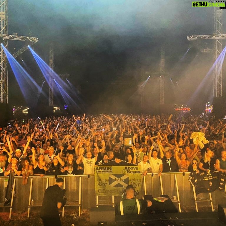 Jono Grant - 2.5K Likes - Out of forced retirement and back to work! Thank you @creamfieldsofficial