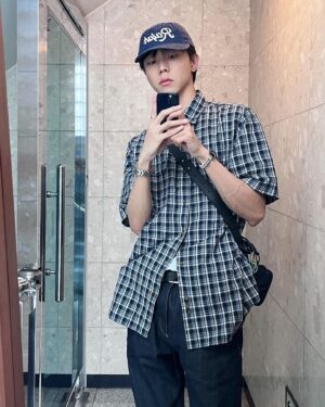 Joo Woo-jae Instagram - 실내녹화가 많았던 주
냉방병안걸려 룩