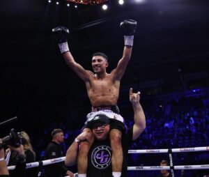 Jordan Gill Instagram - Belfast 🥶 what a buzz! Against the odds in the lion’s den, never any doubts. Massive comeback win to put me in the big leagues. Thanks for all the messages! Let’s go 🔥🔥🔥 #ConlanGill