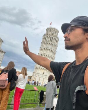 Jordi Webber Instagram - Pisa cake 🍰

Nailed it.