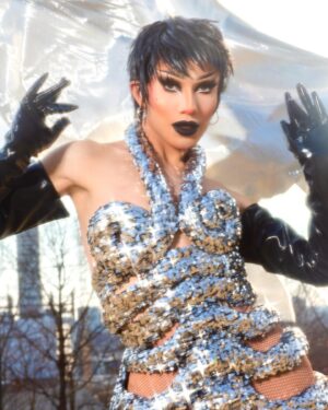 Jorgeous Instagram - 🔪🔪🔪 

🖤 @ericrichardmagnussen 
🖤 @michaelbrambila 
🖤 @joeystonee 

#Jorgeous#DragRace 🖤