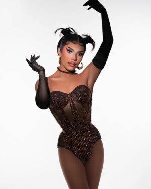 Jorgeous Instagram - You’ve Been Starring At Mee ✨ 

Photo by @joncestudios ✨
Hair By @omgeewigs ✨
#Jorgeous
