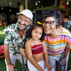 José Gil Instagram - Mais um pouquinho do aniversário de 3 anos das nossas Pitús! 

📷 @aleriemerphotography ❤️❤️❤️