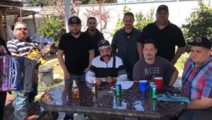 Jose Ramirez Instagram - Este fue un corrido que me compusieron mis amigos @losoriginalesdesanjuan  antes de mi pelea el marzo 17 cuando fui a conquistar mi título mundial del @wbcboxing en Nueva York. 
La verda me siento bendecido por el apoyo de mi gente. Saludos a todos y lo bueno viene en camino. 
#TeamRamirez #559 #Avenal #CampionMundial #Invicto #DiosEsGrande #Fierro #0Miedo #Corridos