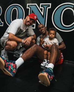 Jose Ramirez Instagram - Yesterday was a success bro @quincypondexter. Supporting @thetroycenter and our communities, it was amazing to see the excitement from the families who came to enjoy the @fresnoproam . #559 #GodIsGood 🙏🏽

📸 @_djcphoto_