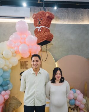 Joyce Ching Instagram - Huge thank you to all our suppliers for making our baby shower fun and memorable! 🫶🏼

Venue: @fusion.space.ortigas
Official photos: @sweet.escape
Food and styling: Clementine Events and Catering
Giveaways: CB Scents perfume bar (facebook)
Mini donuts: @lilorbitscartrent
Lechon: @drels_lechon
Pika-pika: @hotdish.ph
Piñata: @pnatasph