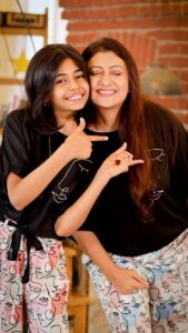 Actress Juhi Parmar HD Instagram Photos and Wallpapers August 2024