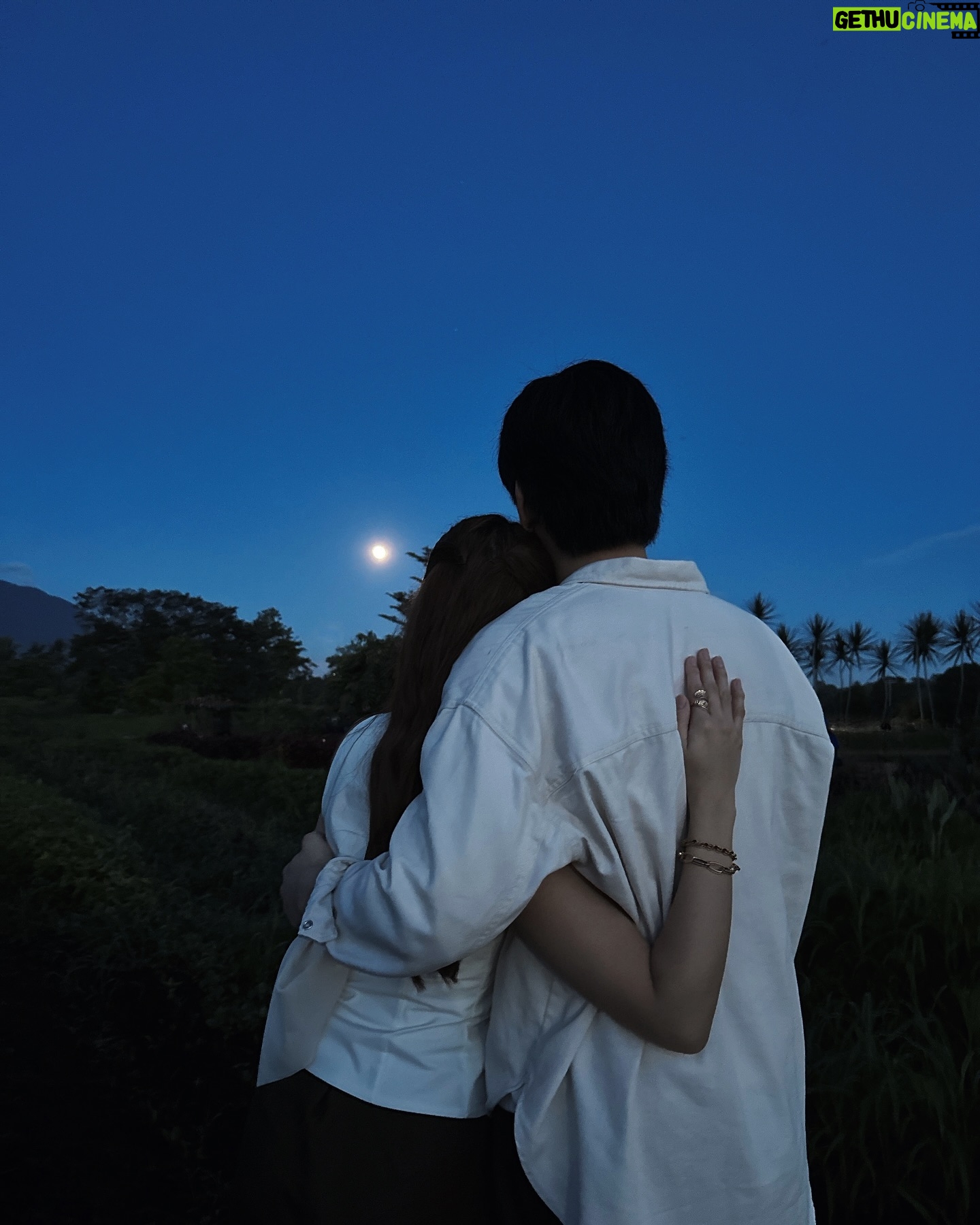 Julia Barretto - 784.6K Likes - Zy and Juancho 🎬
#UnhappyForYou
August 14 in Cinemas!
