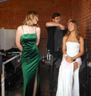 Julia Butters Instagram - go listen to McKenna’s new song LOSER!! 
and catch me in the music video with some really cool friends <333
Link in bio