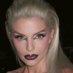 Julia Fox