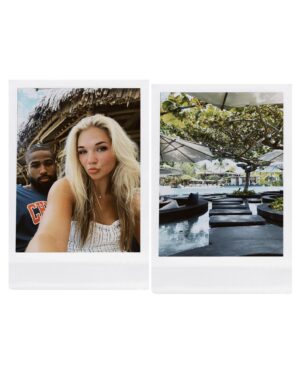 Julia Hart Instagram - Honeymooning🤍 The only human that can make me smile, my husband @bigshottylee 
I love you more❤️