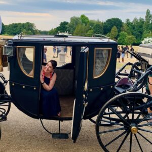 Julia Quinn Instagram - That time I got to ride in the #Bridgerton carriage…