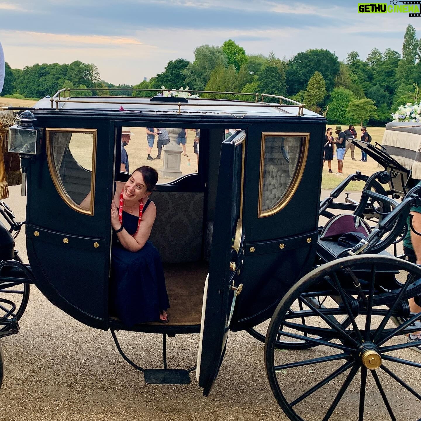 Julia Quinn - 28.7K Likes - That time I got to ride in the #Bridgerton carriage…