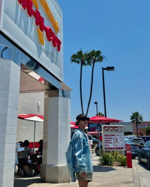 Jun.K Instagram - 🌴Hello LA🇺🇸

went through #LA to go to #MEXICO 🇲🇽
By the way let u know my In-n-out recipes 🍔
Double double animal style, extra toasted buns, extra lettuce, extra pickles, add chopped chilis. Well done for fries 😋 

#INNOUT #인앤아웃 #광고아님 🤣
#JUN_K #준케이 
#2024_SUMMER_ROOM_TOUR
#SUMMERROOMTOUR
📍2024.06.23 SUN @ KANAGAWA, JAPAN
📍2024.07.07 SUN @ KANAGAWA, JAPAN
📍2024.07.12 FRI @ MEXICO CITY, MEXICO
📍2024.07.14 SUN @ SAO PAULO, BRAZIL
📍2024.07.19 FRI @ OSAKA, JAPAN
📍2024.07.20 SAT @ OSAKA, JAPAN

See you on friday MEXICO te amo!!