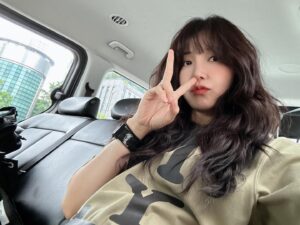 Jung Eun-ji Instagram - 복실복실🫧
#오지니생일축하💙