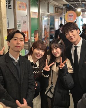 Jung Eun-ji Instagram - 미진아..
#Alreadylose..
#계지웅씨 이미지니한테 왜그러셨어요..🫢
#어제는 진짜 졌어..
#낮과밤이다른그녀🌙