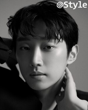 Jung Jin-young Instagram - 앳스타일 8월호