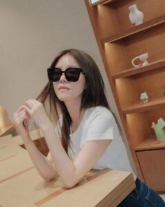 Actress Jung Si-a HD Instagram Photos and Wallpapers August 2024