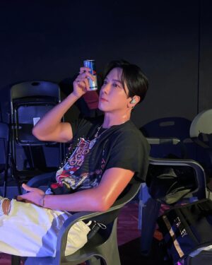 Jung Yong-hwa Instagram - 🙍‍♀️🙎‍♂️: @soundberry_festa 다녀왔는데, 씨엔블루 공연 진짜 엄청 재밌더라.