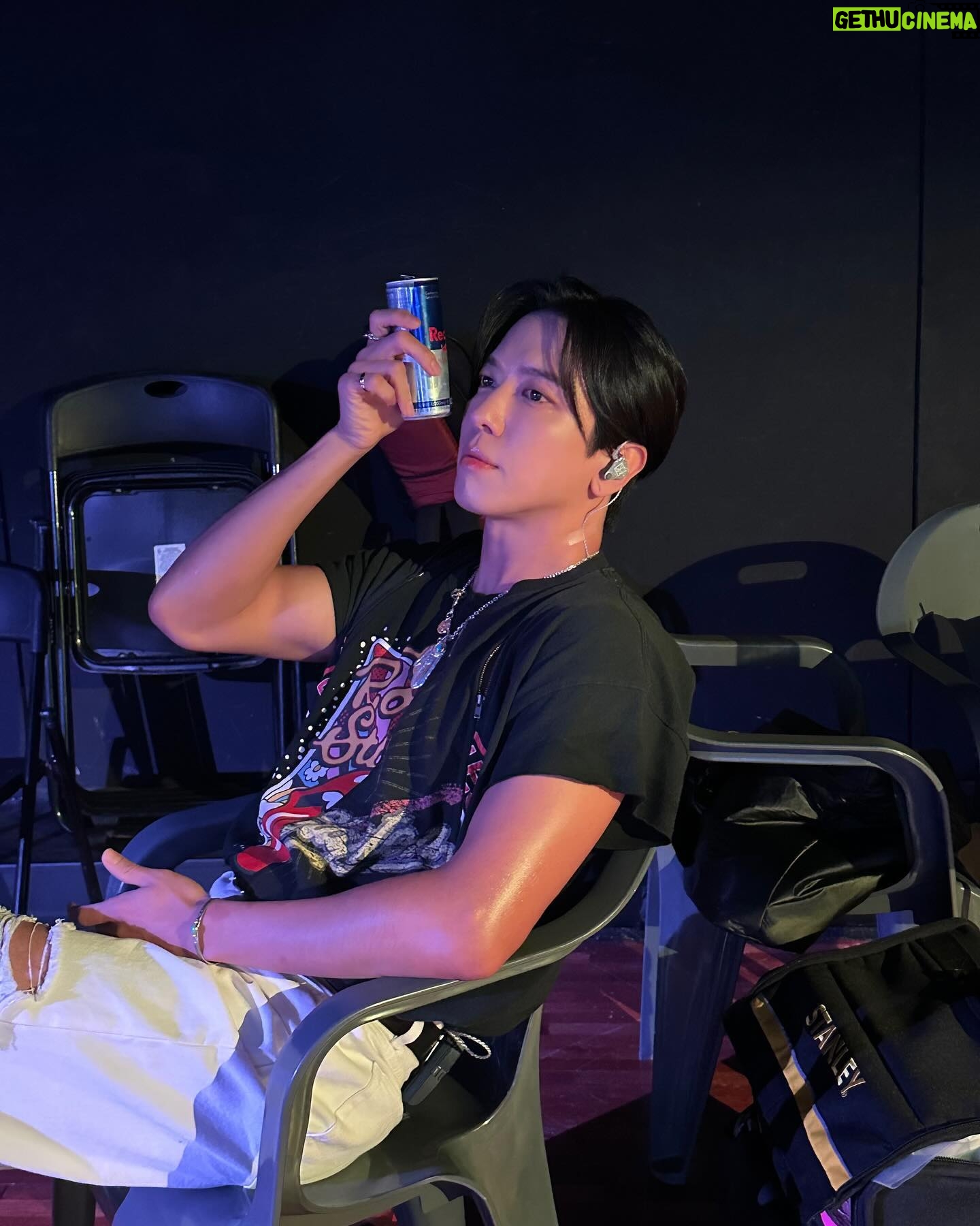 Jung Yong-hwa - 58.6K Likes - 🙍♀️🙎♂️: @soundberry_festa 다녀왔는데, 씨엔블루 공연 진짜 엄청 재밌더라.