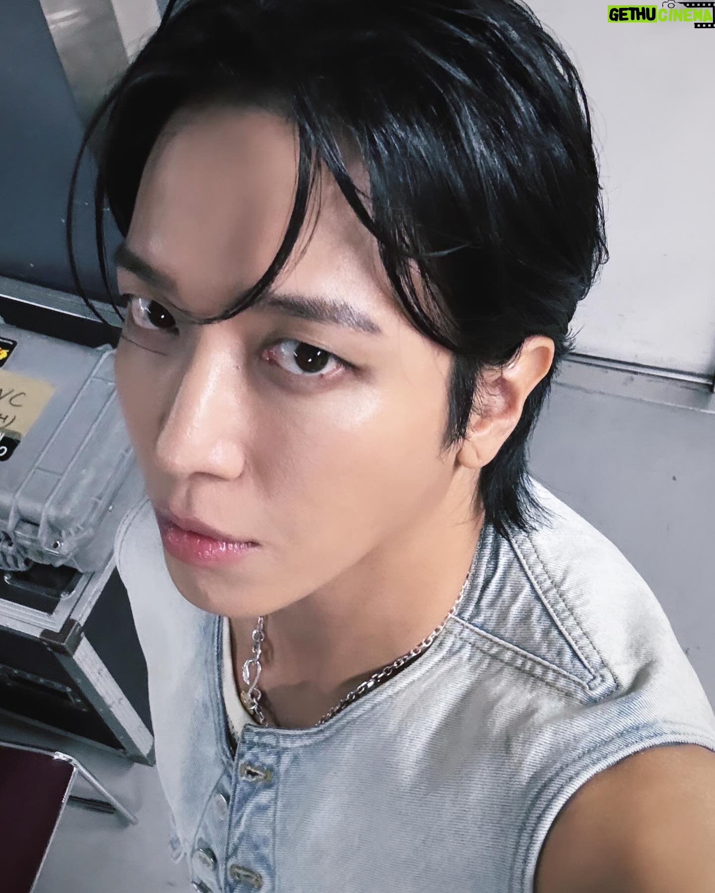 Jung Yong-hwa - 78.4K Likes - FNC 'band' Kingdom 🎸💯 'surfer mode '🏄🏾♂️🌈