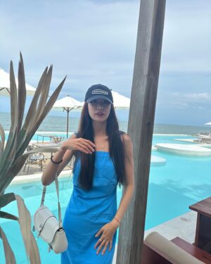 Jung Yoo-jin Instagram - 🐳🐤🩵