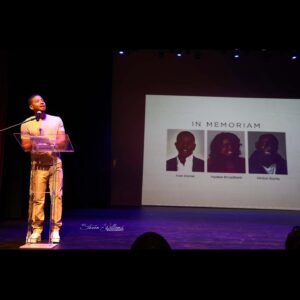 Jussie Smollett Instagram - Got to see and honor some folks I love. Thank you for having me and more importantly for all the work y’all do @danceforlifefestival @philltracy @desmondrich7 @betterbrothersla @amaad_institute @amfar @sjhealthca 🌹#HydeiaBroadbent #IvanDaniel #HintonBattle

📸 @stevesimage & @3lwtv
