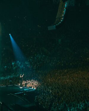 Justin Timberlake Instagram - FIRST 2 SHOWS OF LEG 2 🫶🏻
Next stop - Berlin 
#TFTWTOUR