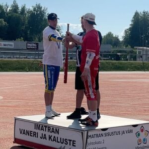 Juuso Mäkilähde Instagram - Lets make pesis great again!🔥🔥🔥Hieno reissu vanhoille kotikulmille Imatralle😊Käytiin polkaisemassa @tuukkari n kanssa Lypsyn pesiskesä käyntiin💪 Kiitos @redsipv lämpimästä vastaanotosta❤️ Nyt ei voitettu kuin hutunkeitto mutta tunnelma oli 💯 Kiitos myös kaikille paikalle saapuneille, tehtiin kauden yleisöennätys😎 Käykäähän hyvät ihmiset katsomassa kesän aikana pesispelejä, siellä on upea meininki!☀️

@imatrankaupunki @redsipv @ankkuritpesis @superpesis @radiosuomipop