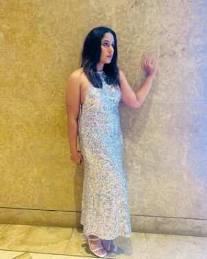 Jyothi Krishna Instagram - Silver Star 😁 

#gmfldubai #fashion #fashionshow #jyothikrishna #actress #actresslife #duabi #mydubai