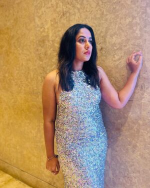 Jyothi Krishna Instagram - Silver Star 😁 

#gmfldubai #fashion #fashionshow #jyothikrishna #actress #actresslife #duabi #mydubai