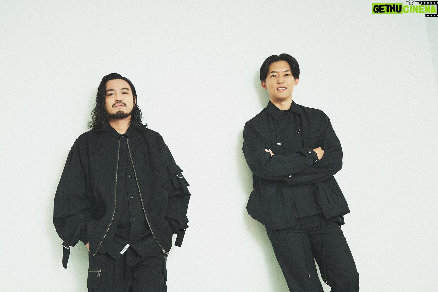 KEN THE 390 - 1.5K Likes - ナタリーにて連載している、ジャパニーズMCバトル:PAST<FUTURE hosted by KEN THE 390 EPISODE.8の対談ゲストにR-指定が来てくれました!
この日お互いの連載にゲスト出演したので、結果4時間くらいずっと対談してました笑
それもあっという間に感じるほど濃密です!ぜひナタリーからご覧ください!
